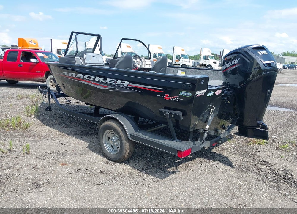 2022 TRACKER OTHER VIN: BUJ58875B222