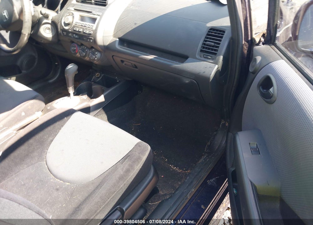 2008 HONDA FIT SPORT VIN: JHMGD38648S058477