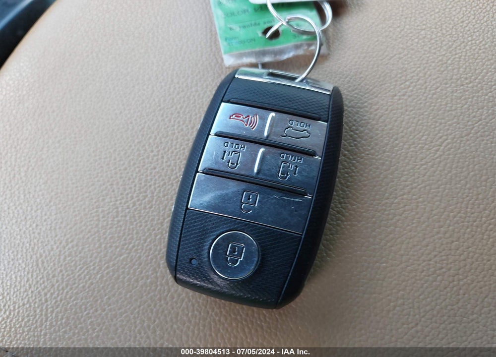 2018 KIA SEDONA SX LIMITED VIN: KNDME5C16J6379671
