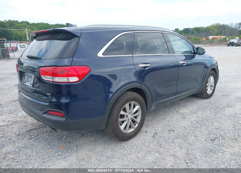 2016 KIA SORENTO 3.3L LX VIN: 5XYPG4A52GG042704