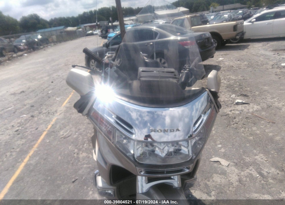 1998 HONDA GL1500 SE VIN: 1HFSC223XWA002690