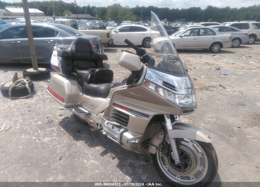 1998 HONDA GL1500 SE VIN: 1HFSC223XWA002690