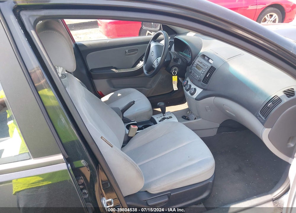 2008 HYUNDAI ELANTRA VIN: KMHDU46D48U507572
