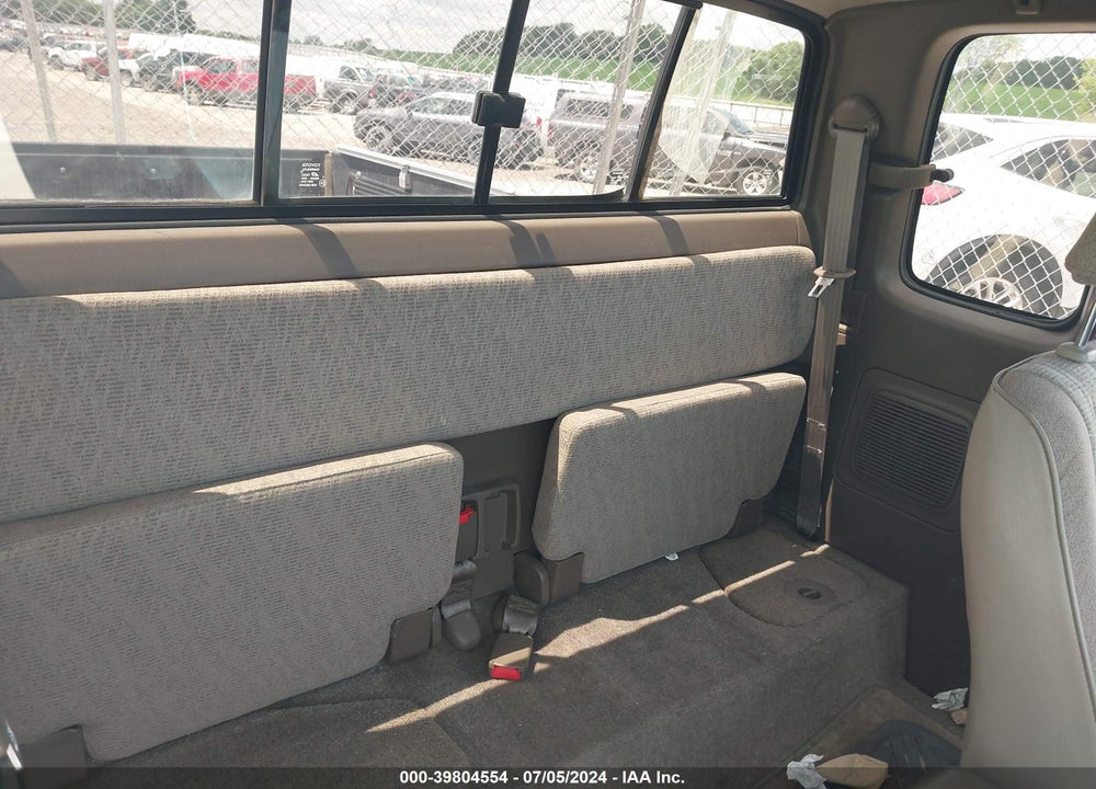 1998 TOYOTA TACOMA VIN: 4TAVL52N2WZ130395
