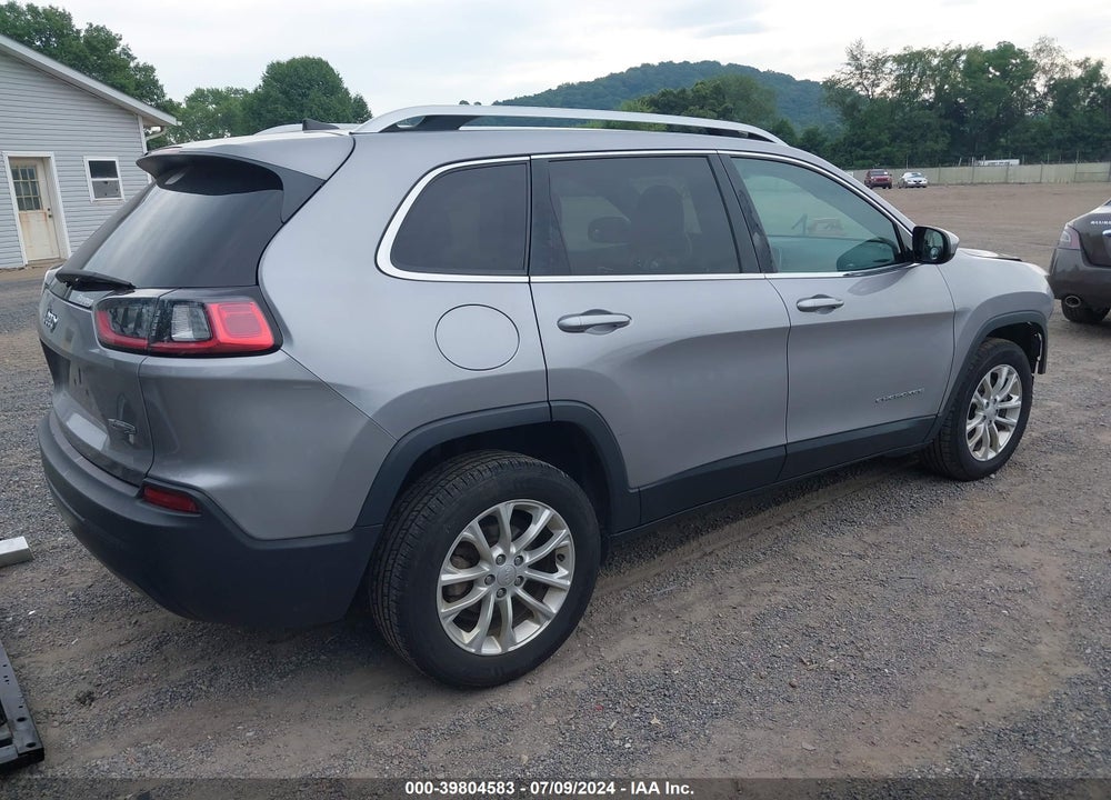 2019 JEEP CHEROKEE LATITUDE FWD VIN: 1C4PJLCB2KD370579
