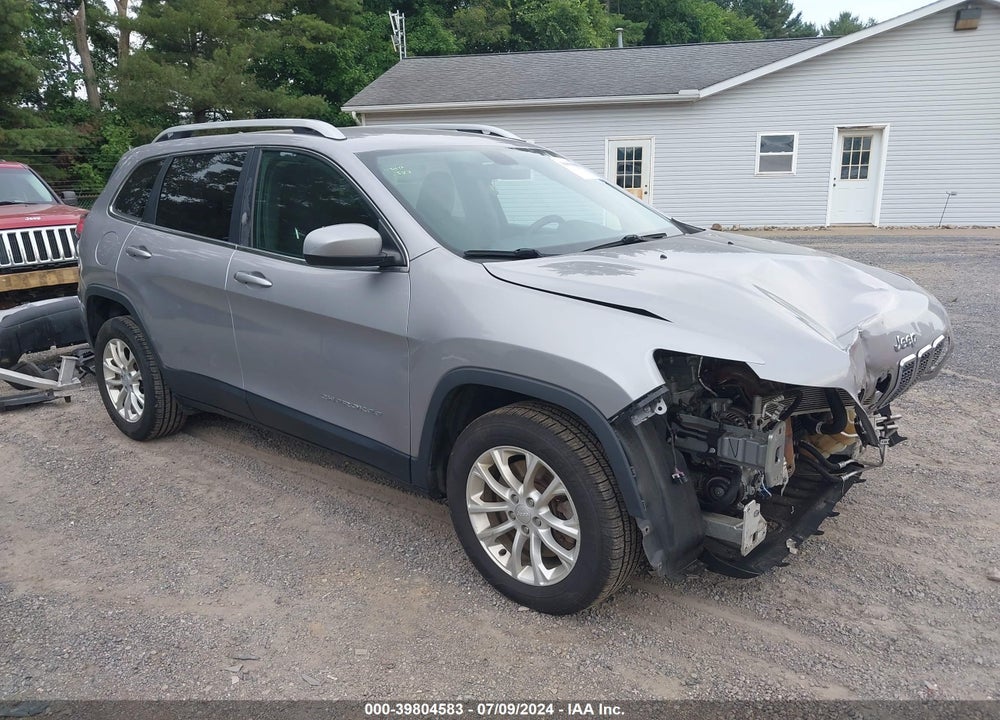 2019 JEEP CHEROKEE LATITUDE FWD VIN: 1C4PJLCB2KD370579