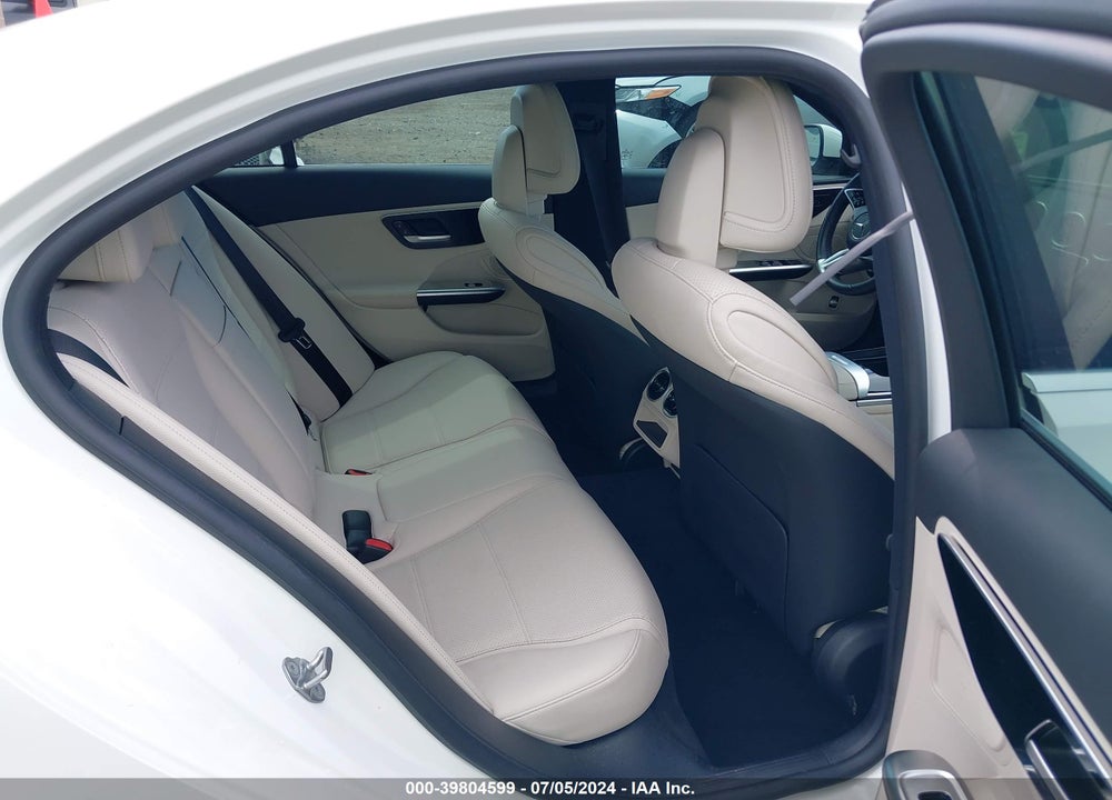 2022 MERCEDES-BENZ C 300 SEDAN VIN: W1KAF4GB9NR040068