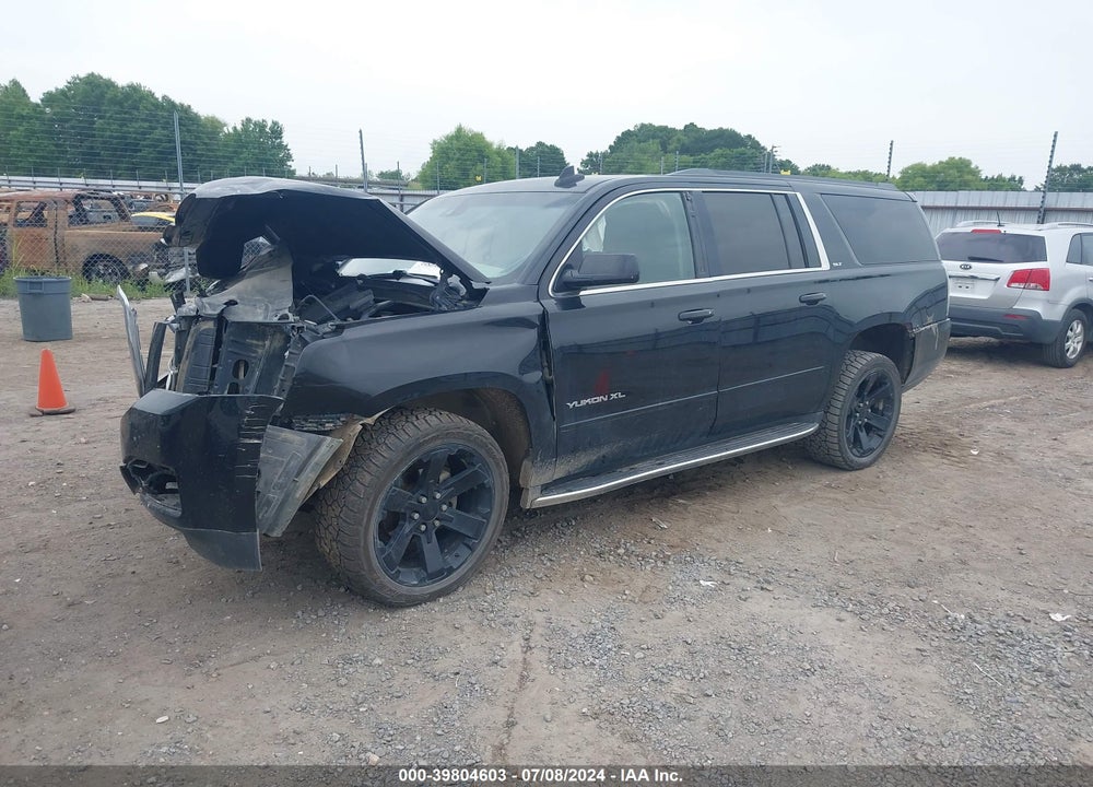 2017 GMC YUKON XL SLT VIN: 1GKS2GKC2HR340930
