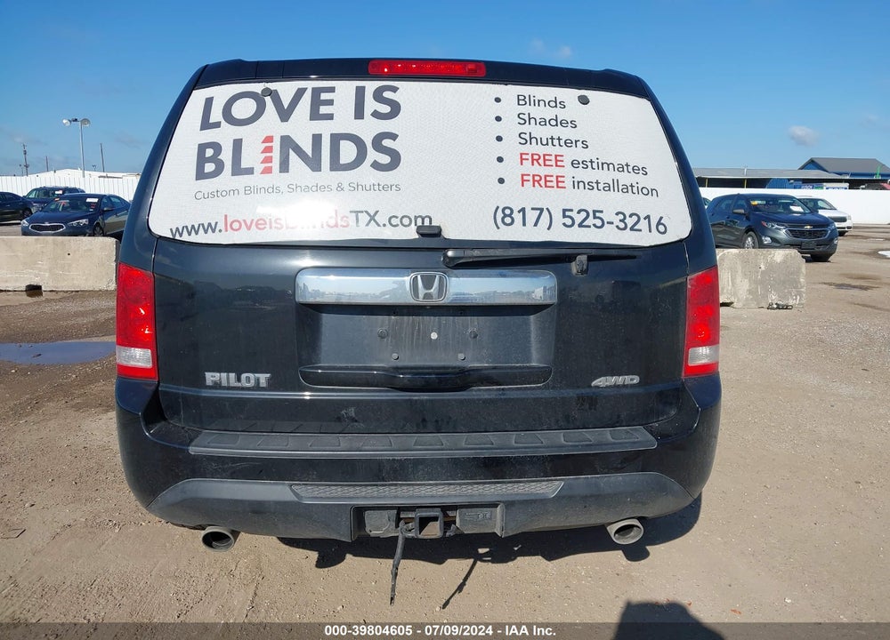 2015 HONDA PILOT EX-L VIN: 5FNYF4H51FB026092