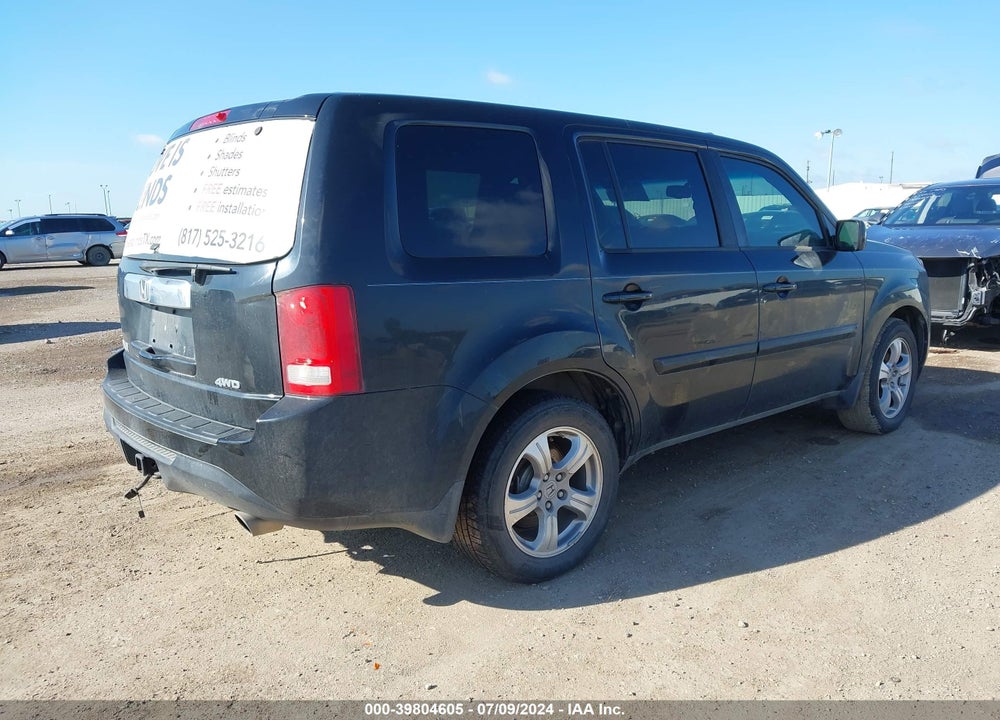 2015 HONDA PILOT EX-L VIN: 5FNYF4H51FB026092