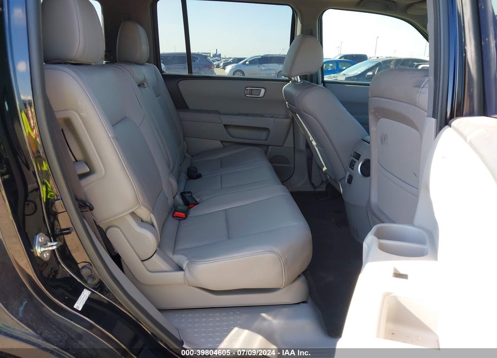2015 HONDA PILOT EX-L VIN: 5FNYF4H51FB026092