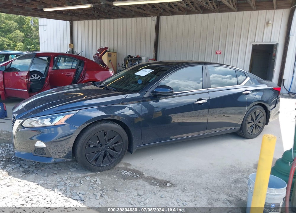 2022 NISSAN ALTIMA SV FWD VIN: 1N4BL4DVXNN409619