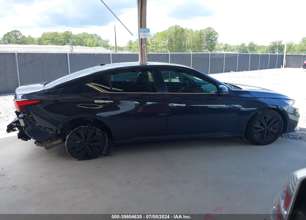 2022 NISSAN ALTIMA SV FWD VIN: 1N4BL4DVXNN409619