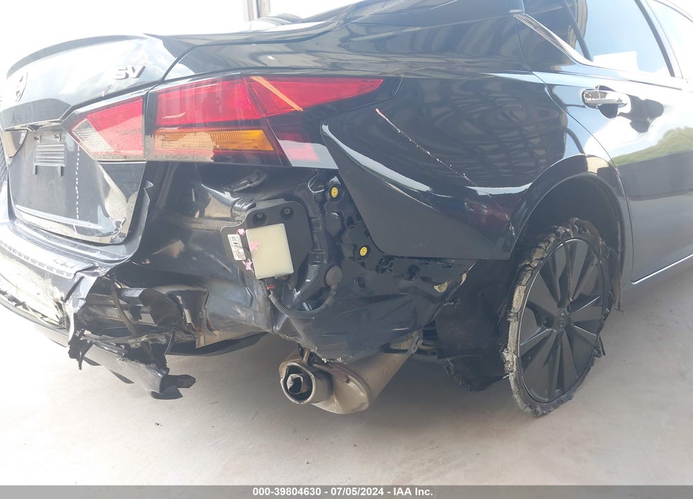 2022 NISSAN ALTIMA SV FWD VIN: 1N4BL4DVXNN409619