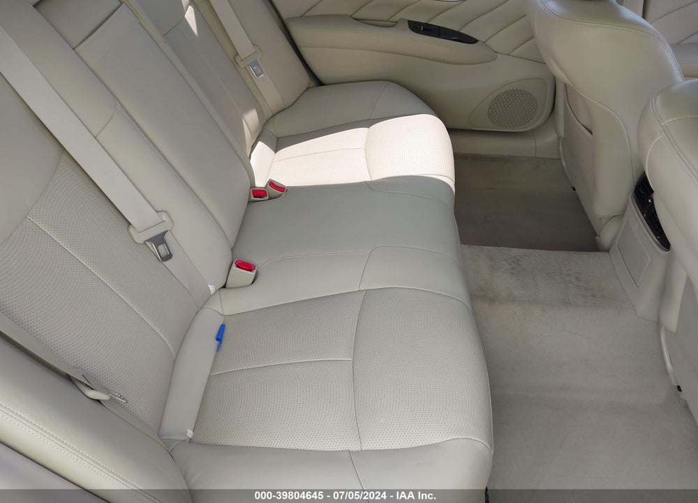 2015 INFINITI Q70L 3.7 VIN: JN1BY1PP8FM600957