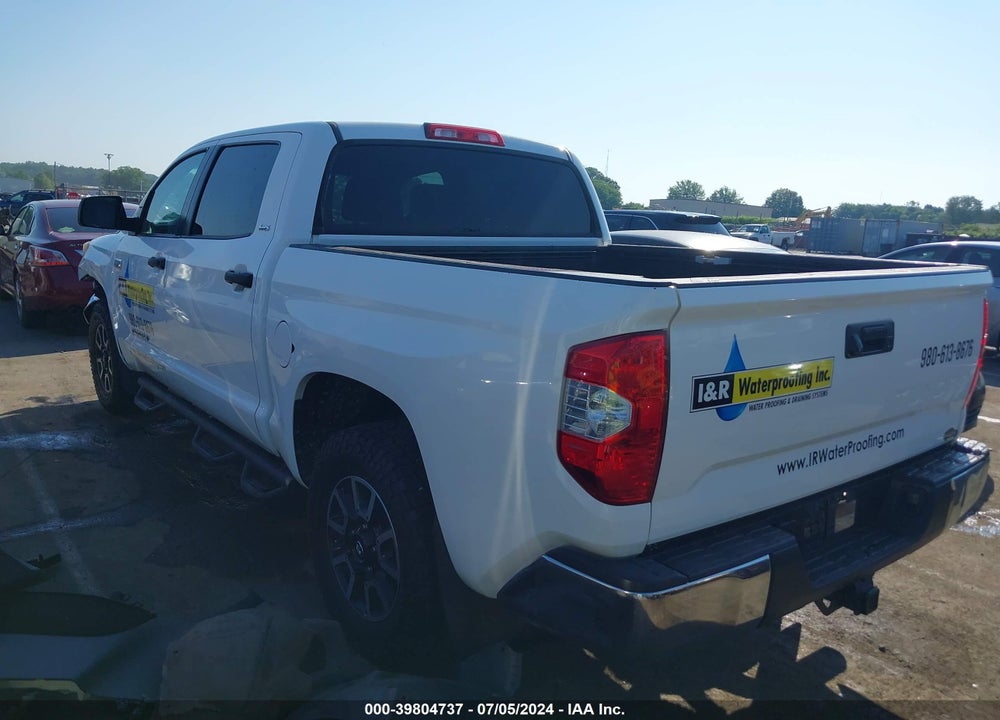 2016 TOYOTA TUNDRA SR5 5.7L V8 VIN: 5TFDW5F14GX539817