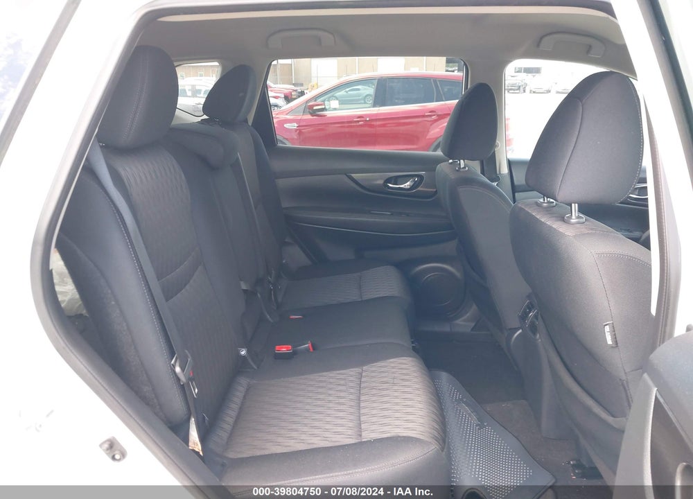 2018 NISSAN ROGUE SV VIN: 5N1AT2MV1JC785802
