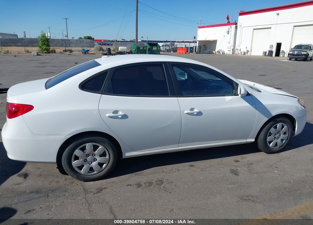 2008 HYUNDAI ELANTRA GLS/SE VIN: KMHDU46D18U527083