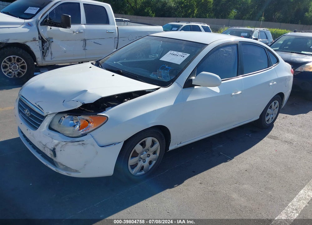2008 HYUNDAI ELANTRA GLS/SE VIN: KMHDU46D18U527083