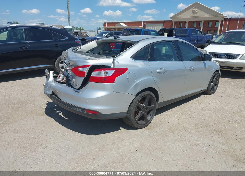 2013 FORD FOCUS TITANIUM VIN: 1FADP3J22DL243558