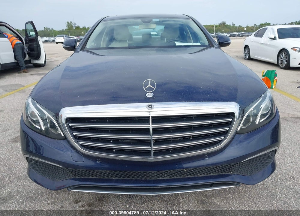 2018 MERCEDES-BENZ E 300 VIN: WDDZF4JB8JA313425