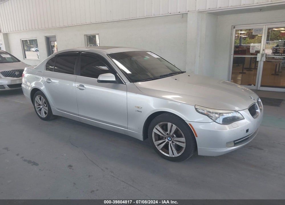 2010 BMW 528I XDRIVE VIN: WBANV1C54AC389033