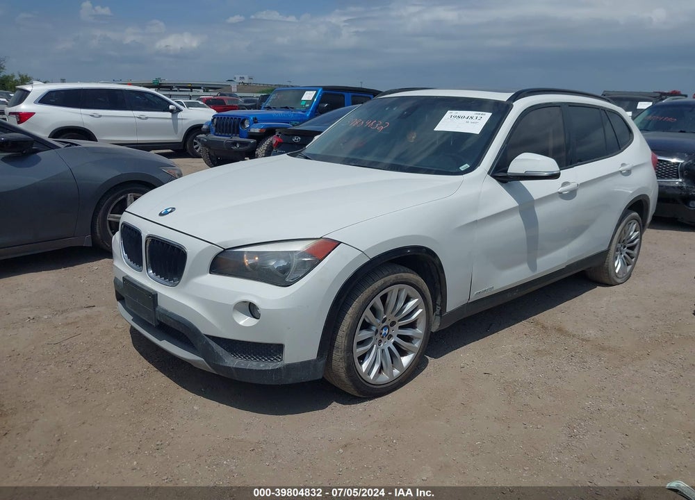 2014 BMW X1 VIN: WBAVL1C57EVY21646
