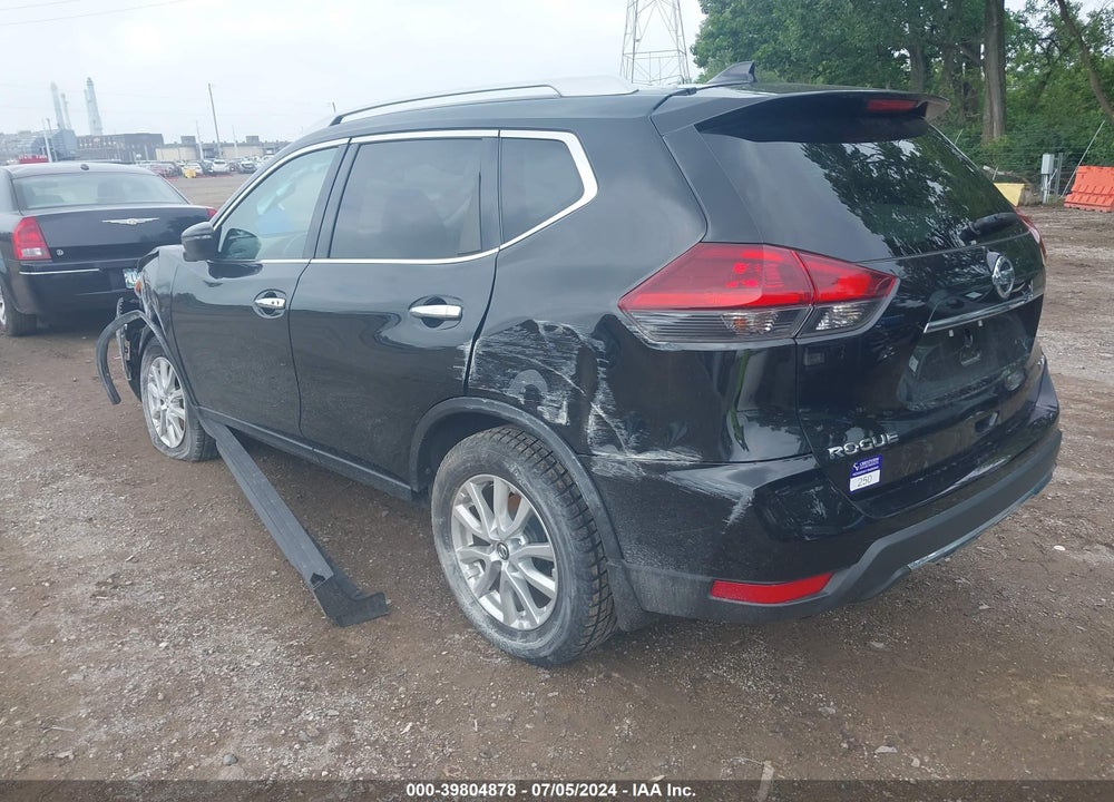 2018 NISSAN ROGUE S/SL/SV VIN: 5N1AT2MV4JC766449