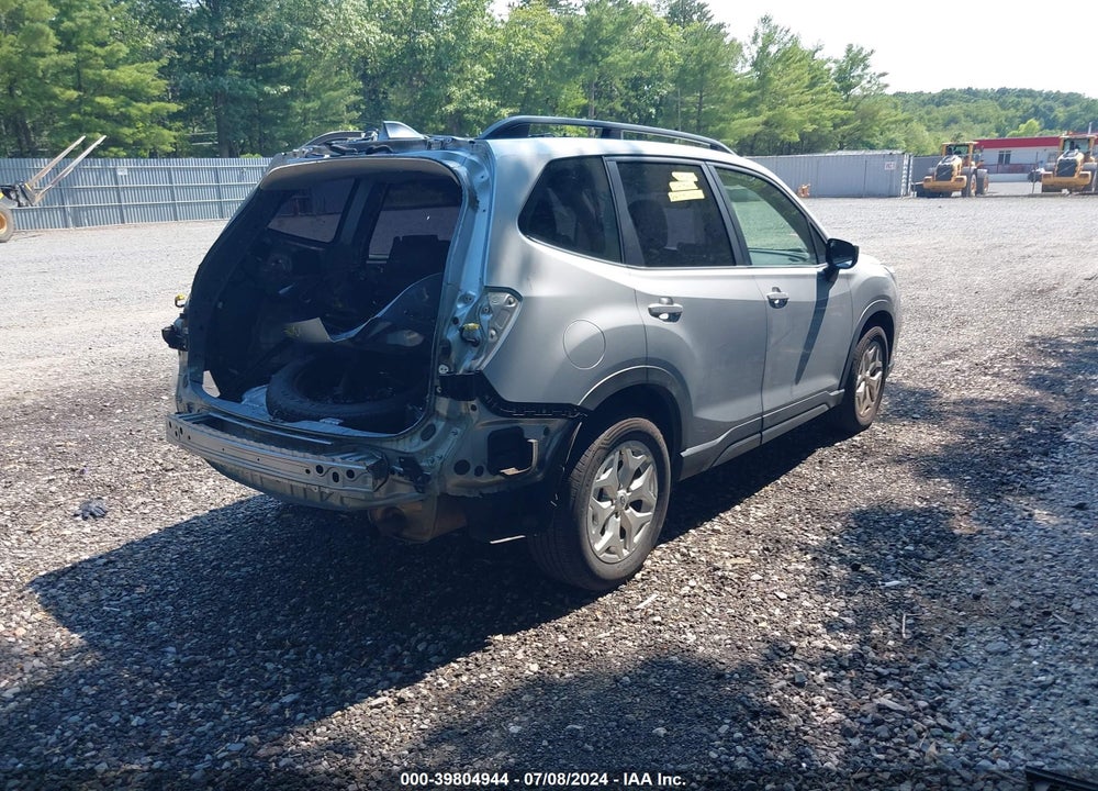 2019 SUBARU FORESTER VIN: JF2SKACC5KH468584