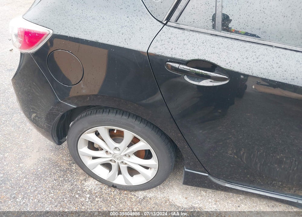 2011 MAZDA 3 S SPORT VIN: JM1BL1K53B1368779