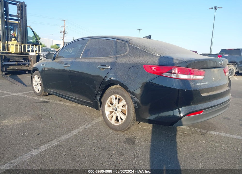 2018 KIA OPTIMA LX VIN: 5XXGT4L30JG192975
