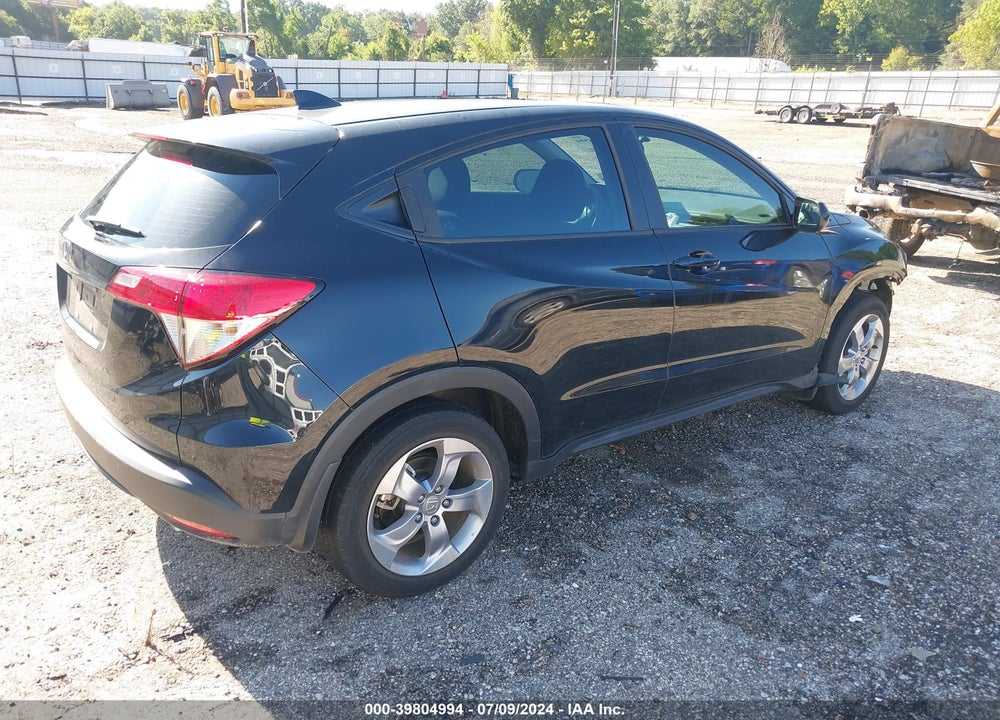 2022 HONDA HR-V 2WD LX VIN: 3CZRU5H35NM720738