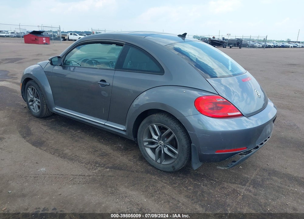 2013 VOLKSWAGEN BEETLE 2.5L VIN: 3VWJX7AT4DM673584