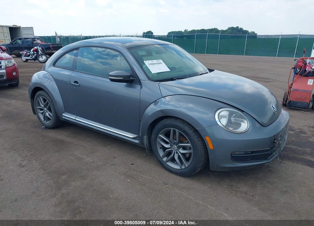 2013 VOLKSWAGEN BEETLE 2.5L VIN: 3VWJX7AT4DM673584