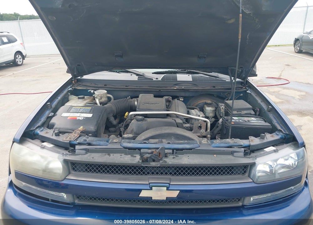 2004 CHEVROLET TRAILBLAZER LT VIN: 1GNDT13S642156301