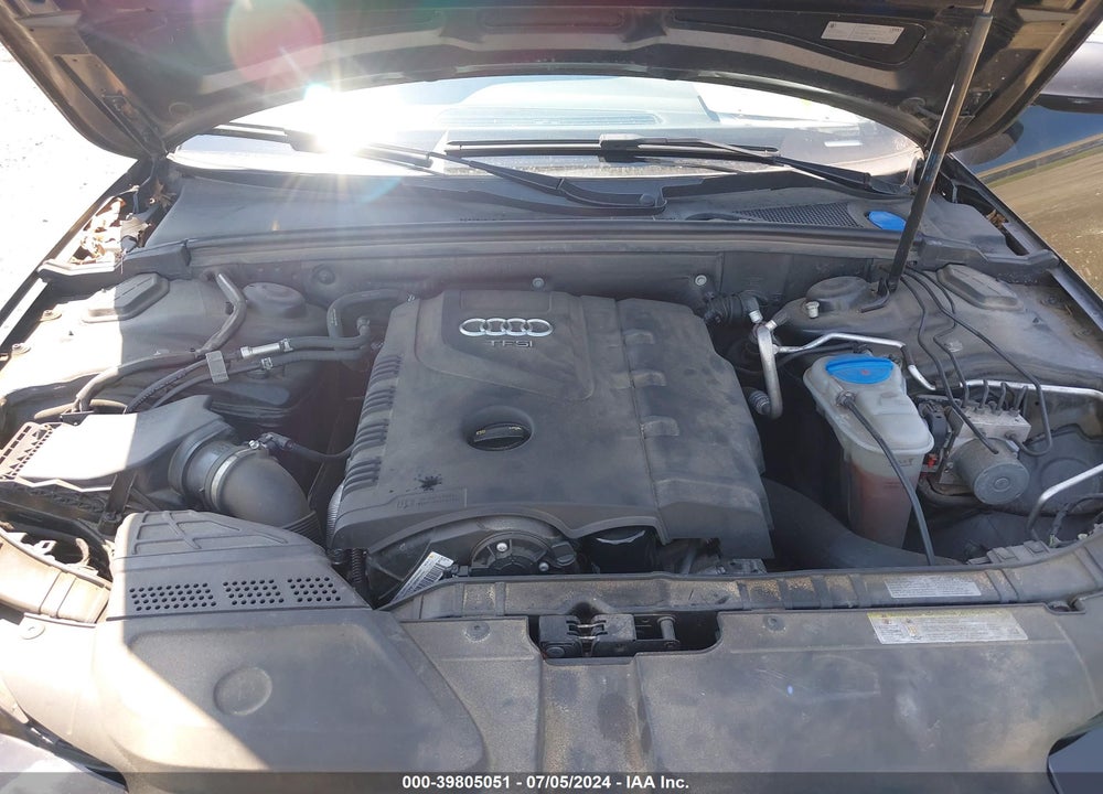 2014 AUDI A4 2.0T PREMIUM VIN: WAUFFAFL8EA128131
