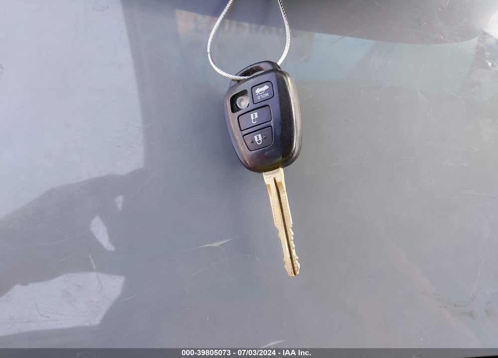 2015 TOYOTA CAMRY LE VIN: 4T1BF1FK6FU872816