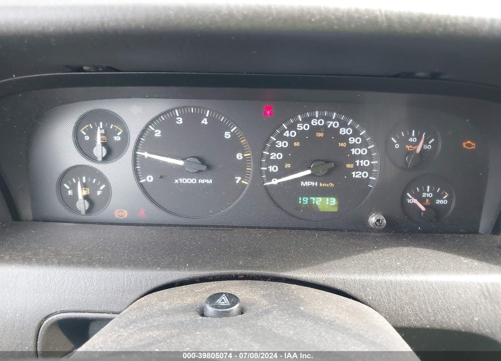 2002 JEEP GRAND CHEROKEE LAREDO VIN: 1J4GW48S12C107225