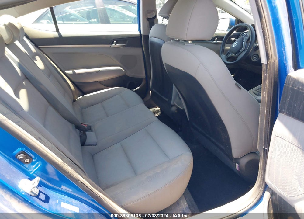 2017 HYUNDAI ELANTRA SE VIN: KMHD74LF3HU385705