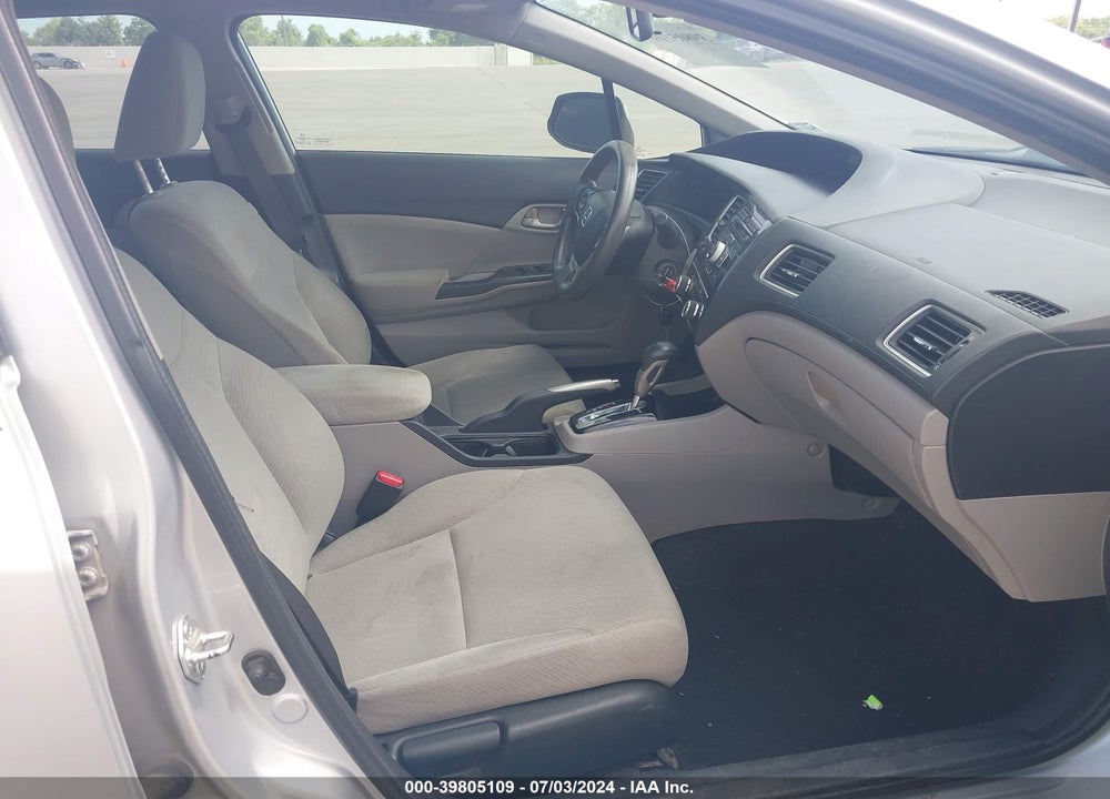 2013 HONDA CIVIC LX VIN: 2HGFB2F58DH566235