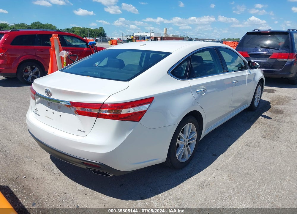 2015 TOYOTA AVALON XLE VIN: 4T1BK1EB1FU174093