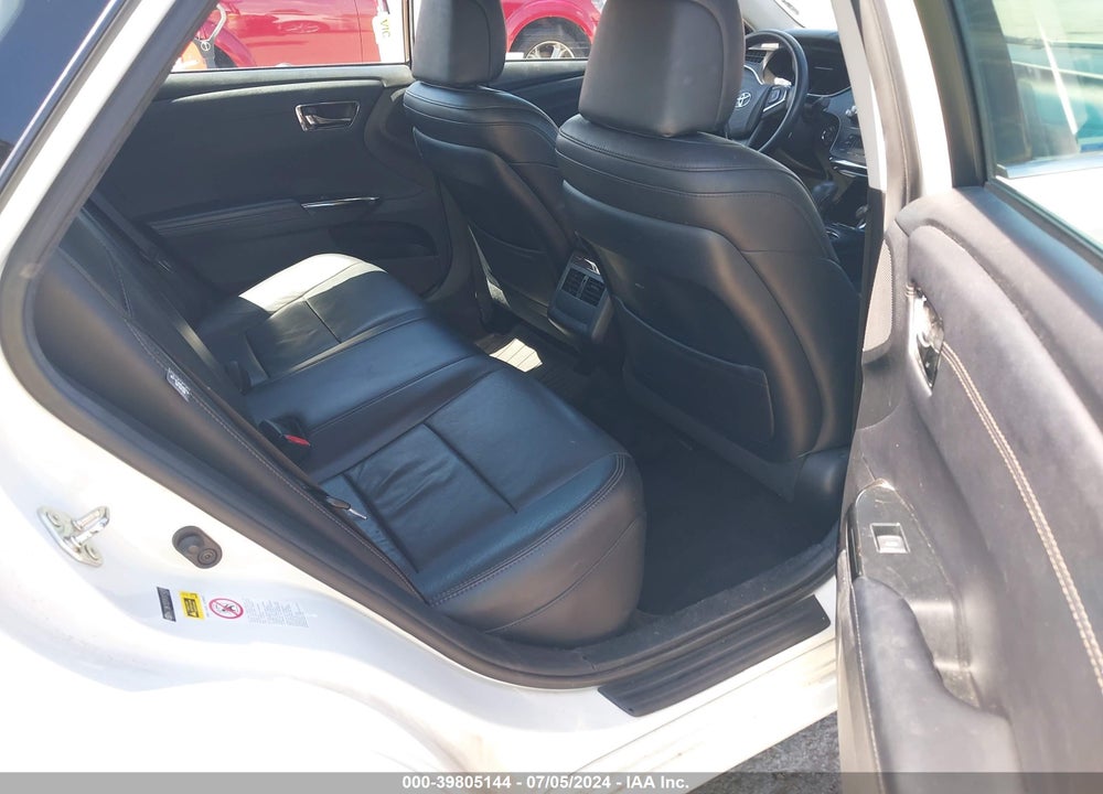 2015 TOYOTA AVALON XLE VIN: 4T1BK1EB1FU174093