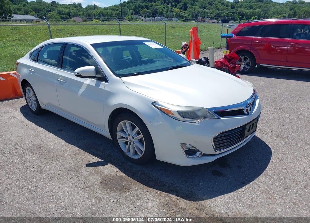 2015 TOYOTA AVALON XLE VIN: 4T1BK1EB1FU174093