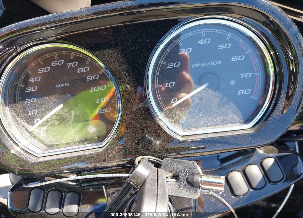 2023 HARLEY-DAVIDSON FLTRXST VIN: 1HD1ACL14PB618507