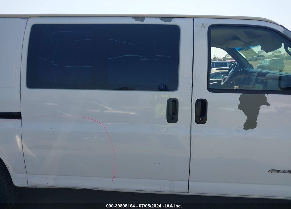 2006 CHEVROLET EXPRESS WORK VAN VIN: 1GCGG25V661244202