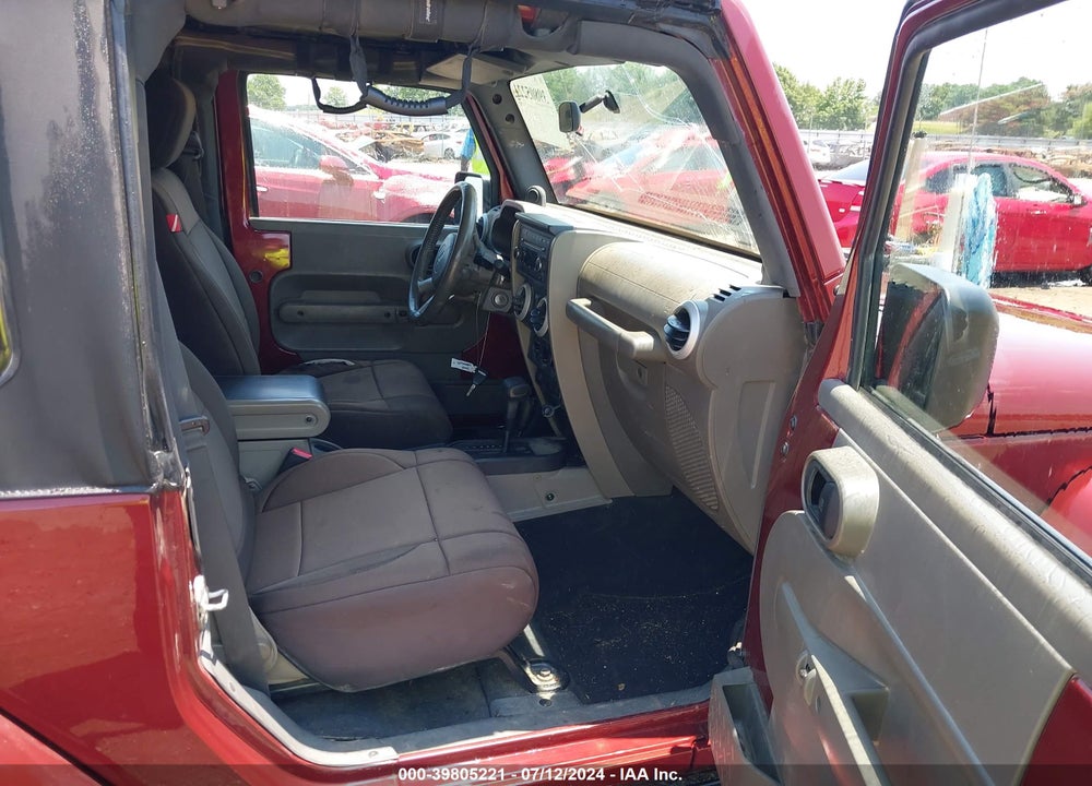 2008 JEEP WRANGLER SAHARA VIN: 1J8FA54118L567148