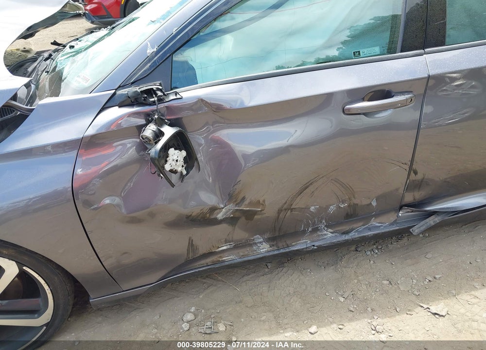 2019 HONDA ACCORD VIN: 1HGCV1F32KA162751