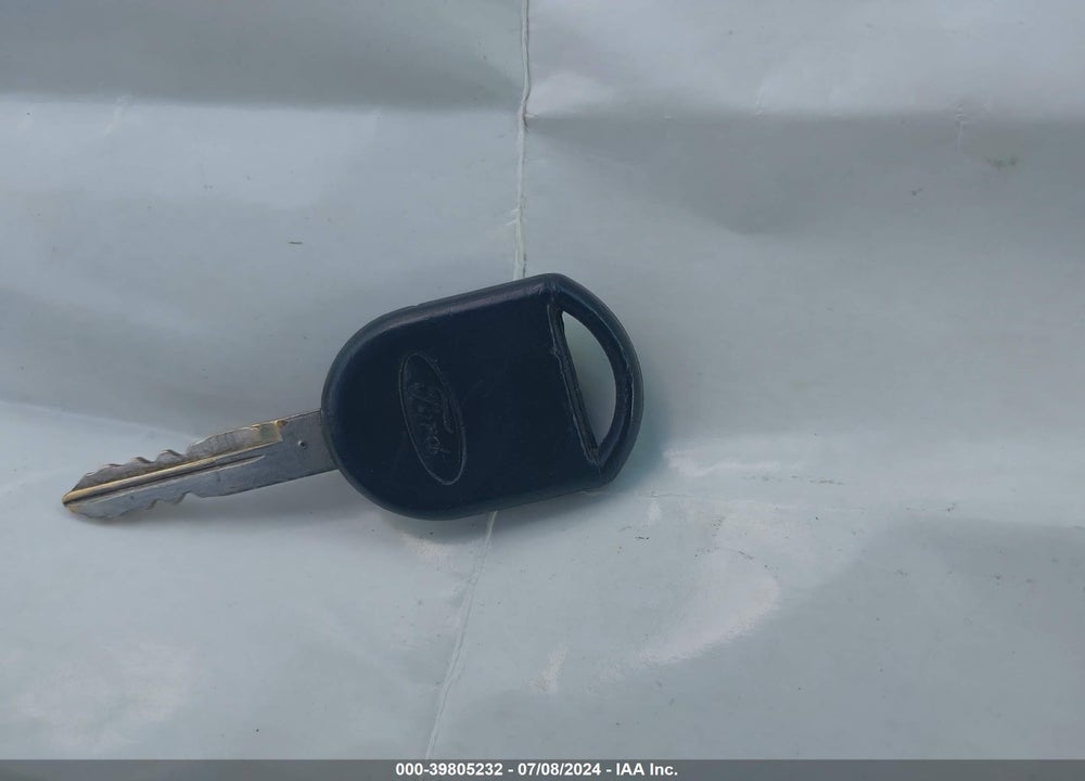 2007 FORD ESCAPE VIN: 1FMYU02Z57KA43360