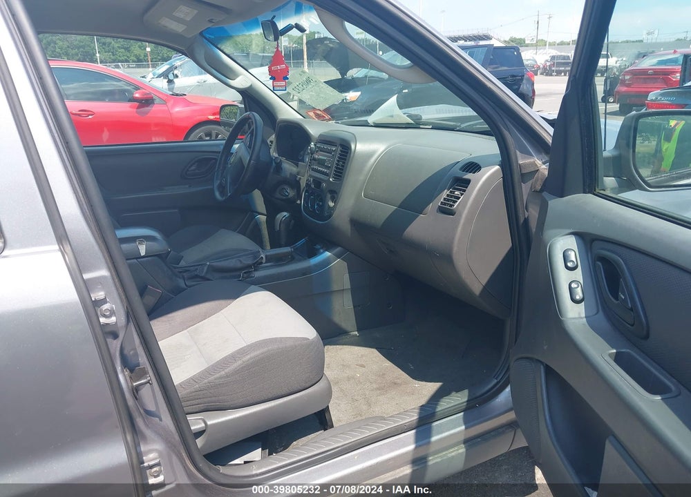 2007 FORD ESCAPE VIN: 1FMYU02Z57KA43360