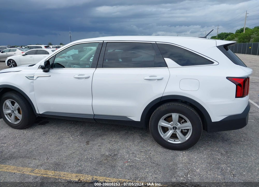 2023 KIA SORENTO VIN: 5XYRG4LC0PG165664